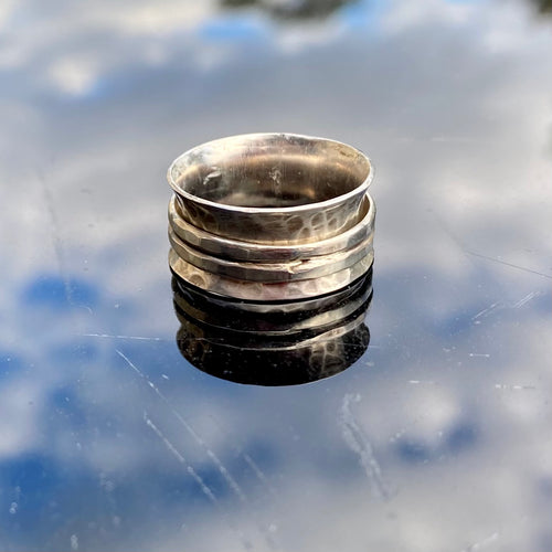 Spinner ring in sterling silver ring - size 7