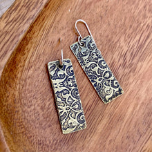 Load image into Gallery viewer, Art Nouveau brass earrings