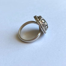 Load image into Gallery viewer, Sterling Silver Beach Stone Ring - Size 6 US