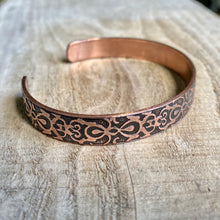 Load image into Gallery viewer, Inspiration cuff - Art Nouveau - etched copper bracelet