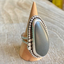 Load image into Gallery viewer, Natural beach stone and sterling silver ring - size 8