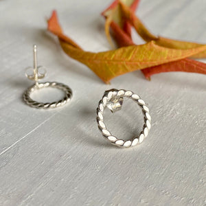 Twisted silver circle stud earrings